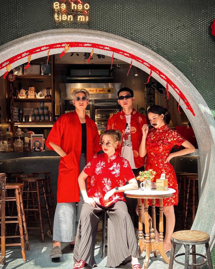 LINE ALBUM 230126 53