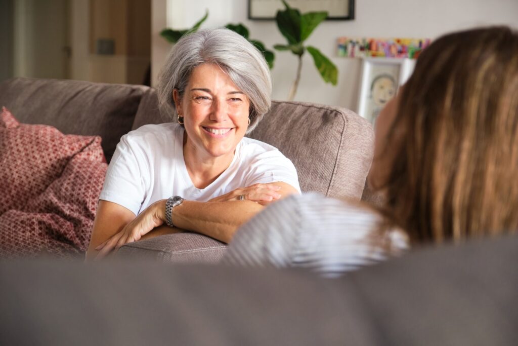 อาศัยกับคนแก่