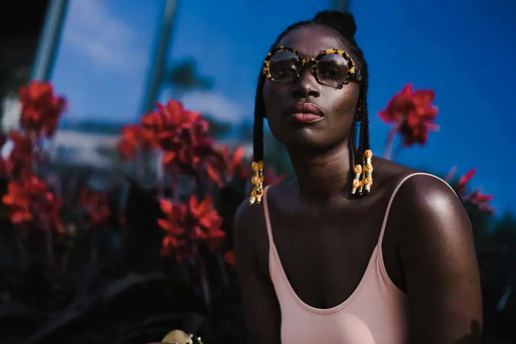 model in tortoiseshell sunnies offset 1106250