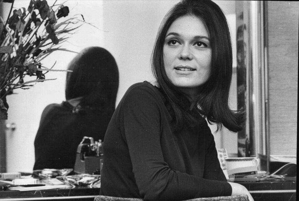 Gloria Steinem American Journalist At The Savoy Hotel