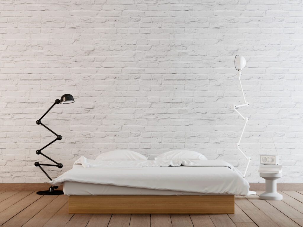 Interior,Empty,Wall,With,Bad,With,Pamps,On,The,Brick